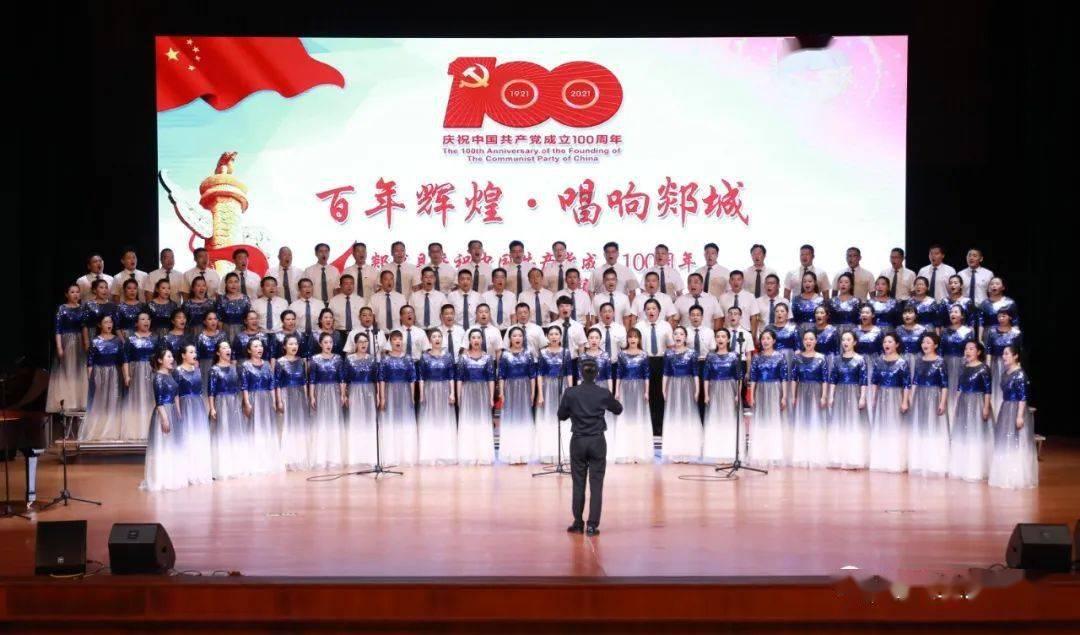 为什么古代皇帝的龙袍颜色都是不一样的，不是应该都是黄色的吗？